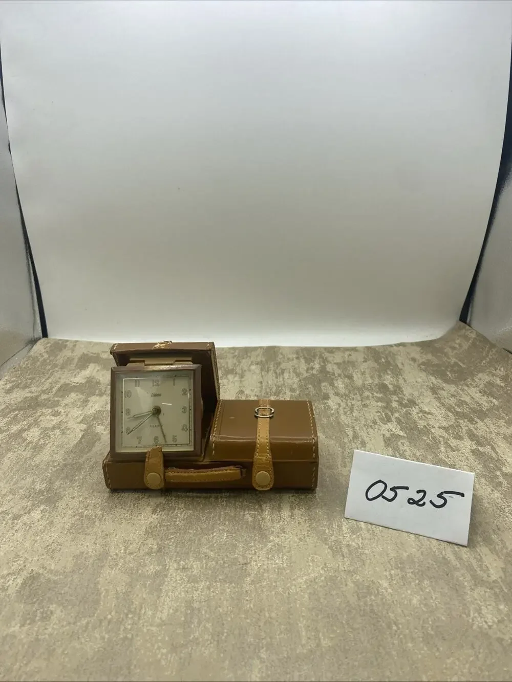 h403 Leather Luggage Style Folding Endura Travel Alarm Clock UNTESTED SEE PICS